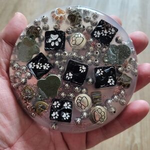 🐾 Paws-itively Playful Picky Pad 🎲